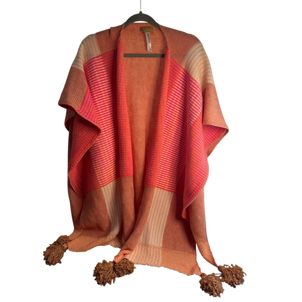 Anthropologie Caroline Kaufman Fairbanks Knit Poncho Patchwork Coral Cream OS 
